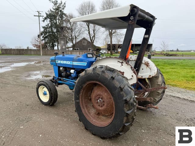 Image of Ford 3610 equipment image 2