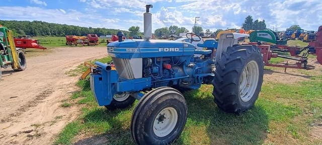 Image of Ford 5610 equipment image 2