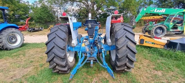 Image of Ford 5610 equipment image 4