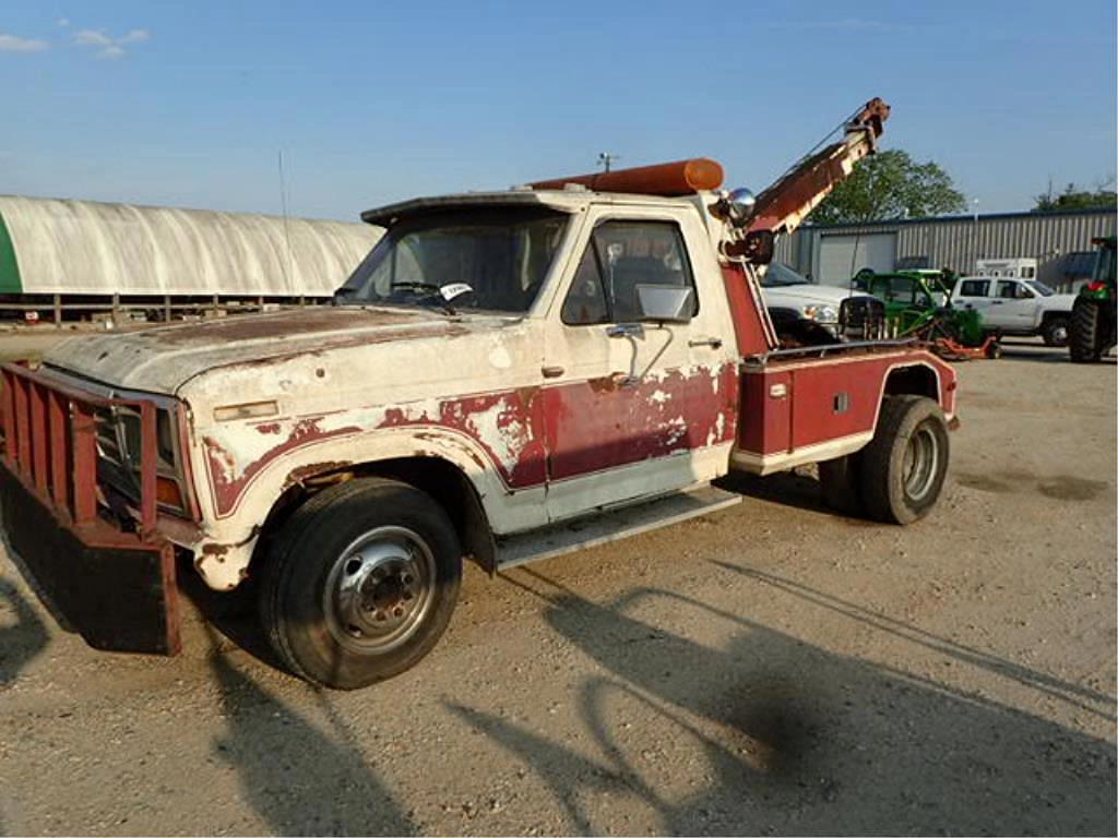Image of Ford F-250 Primary image