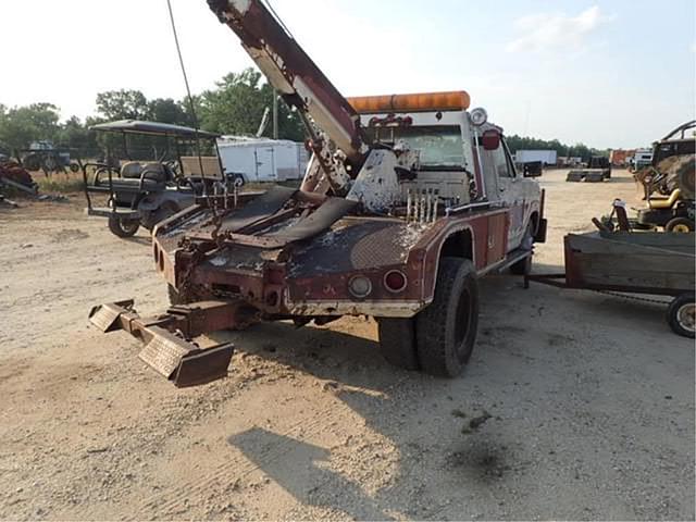 Image of Ford F-250 equipment image 3