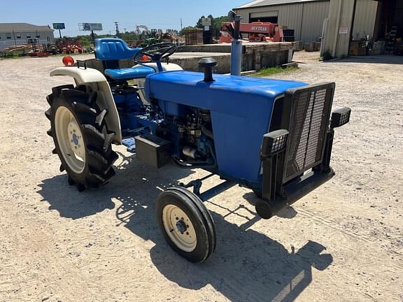 Image of Ford 1500 equipment image 3