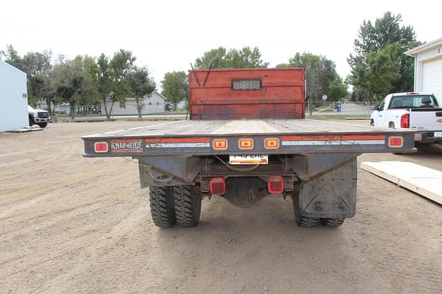 Image of Ford F600 equipment image 4