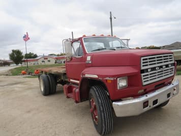 Main image Ford F700