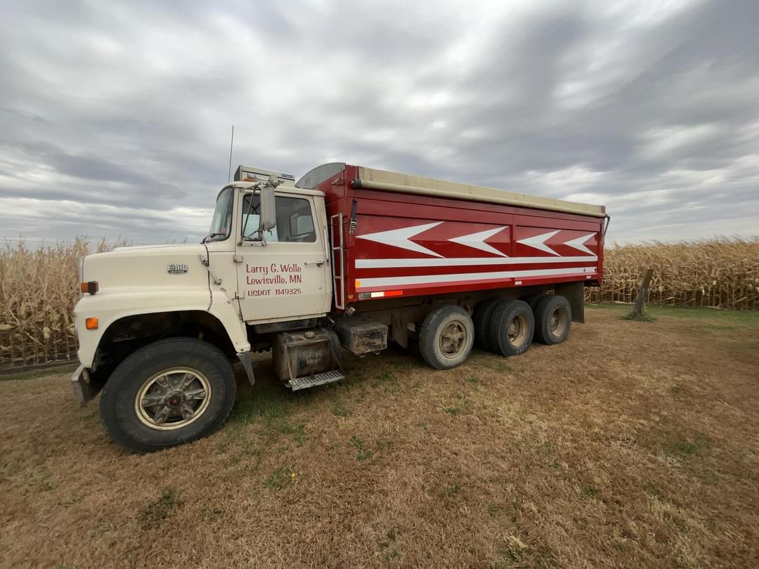 Image of Ford L9000 Primary image