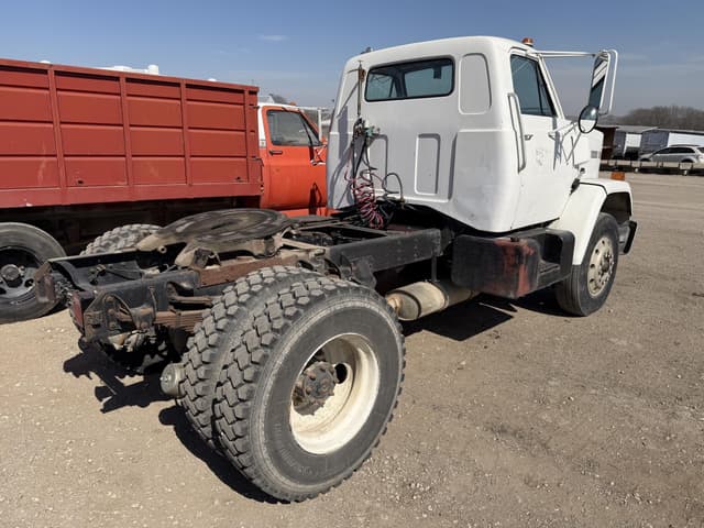 Image of GMC Brigadier equipment image 2