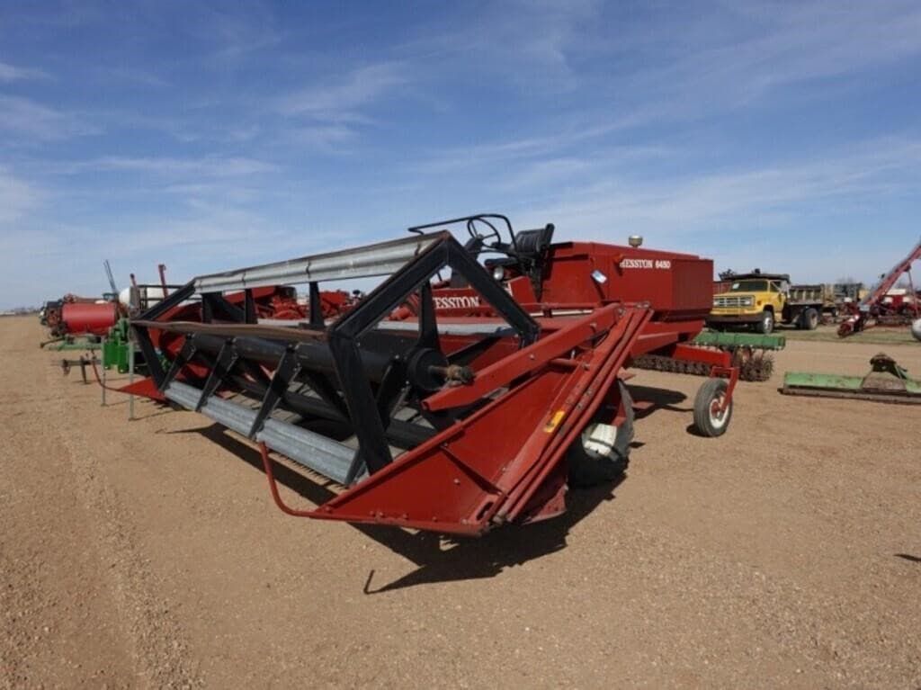 Image of Hesston 6450 Primary image