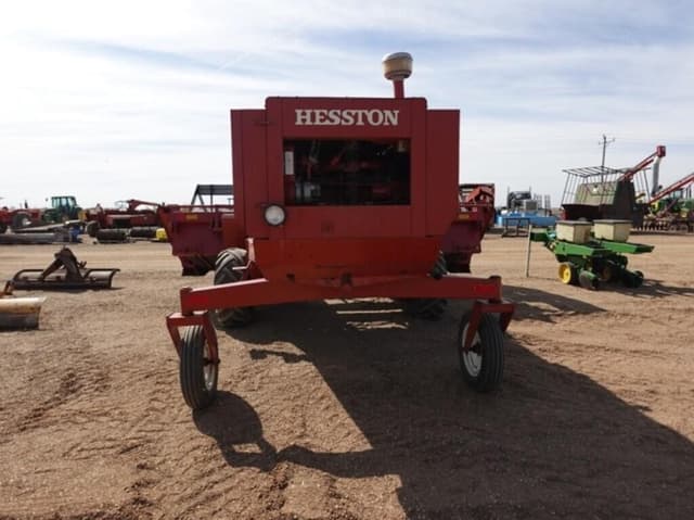 Image of Hesston 6450 equipment image 4