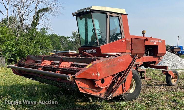 Main image Hesston 6550