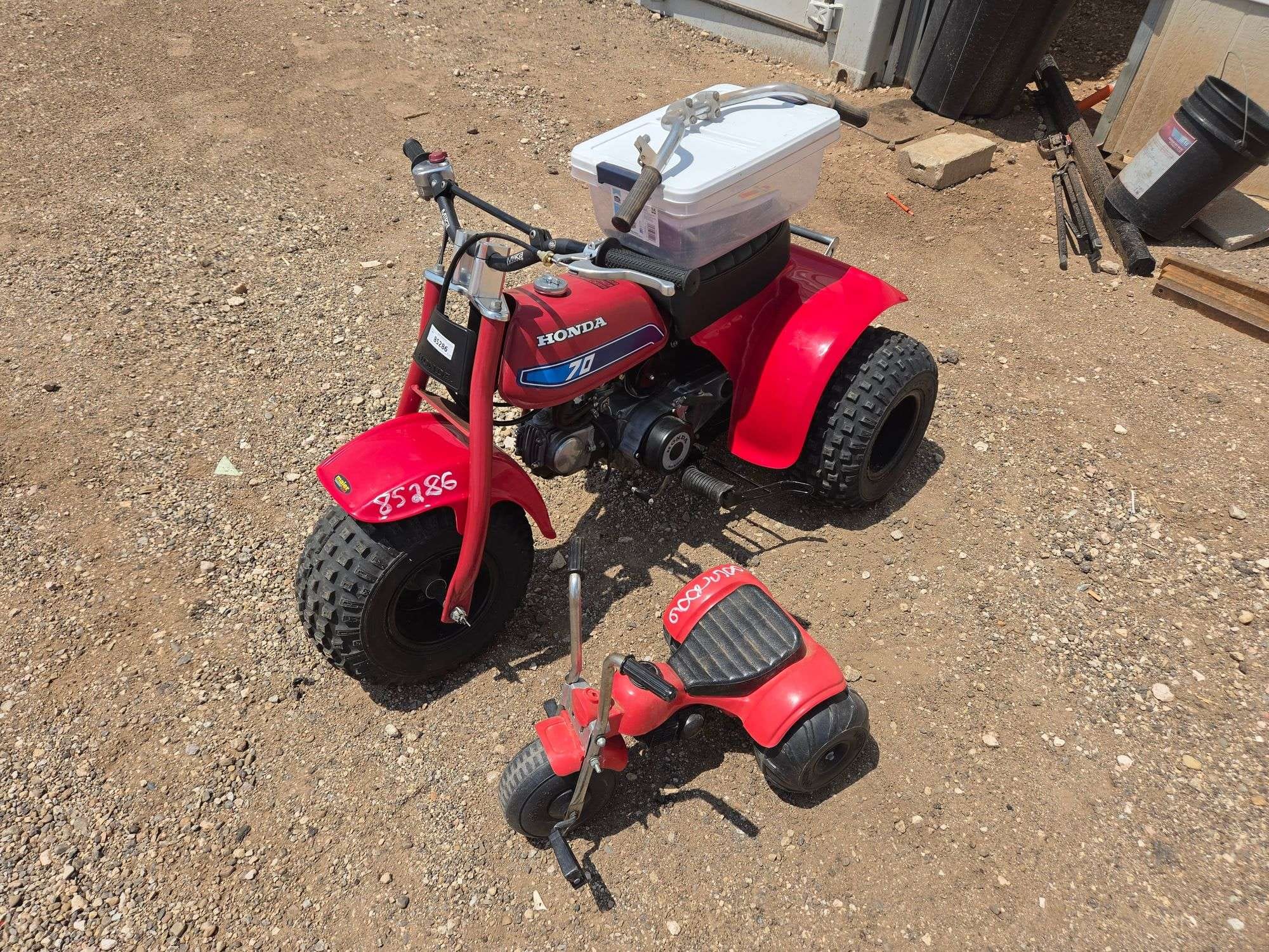 1982 Honda ATC70 Equipment Image0