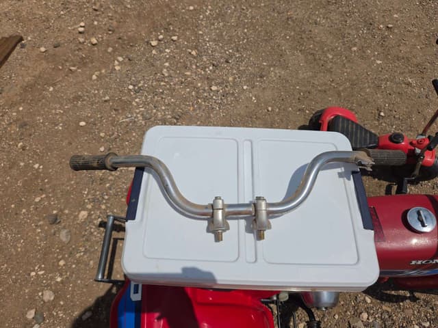 Image of Honda ATC70 equipment image 4