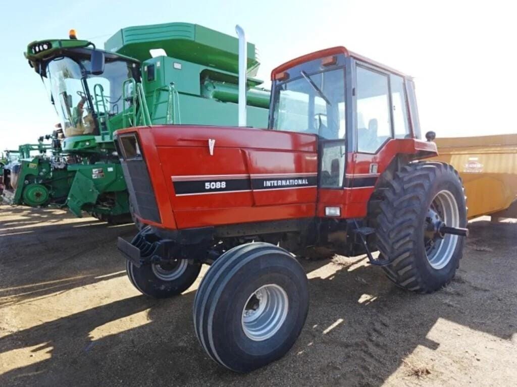 Main image International Harvester 5088