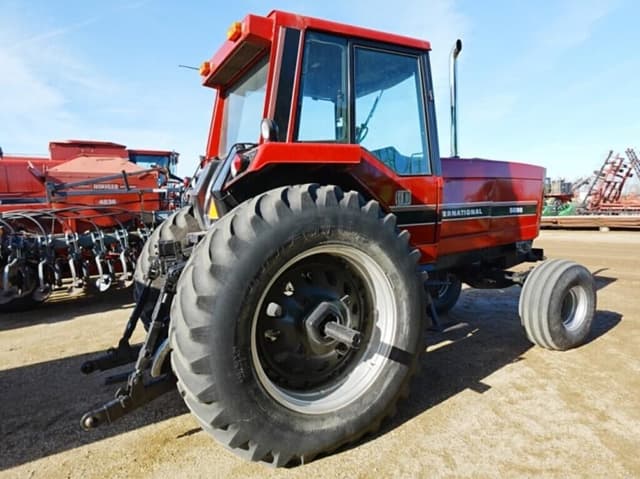 Image of International Harvester 5088 equipment image 3