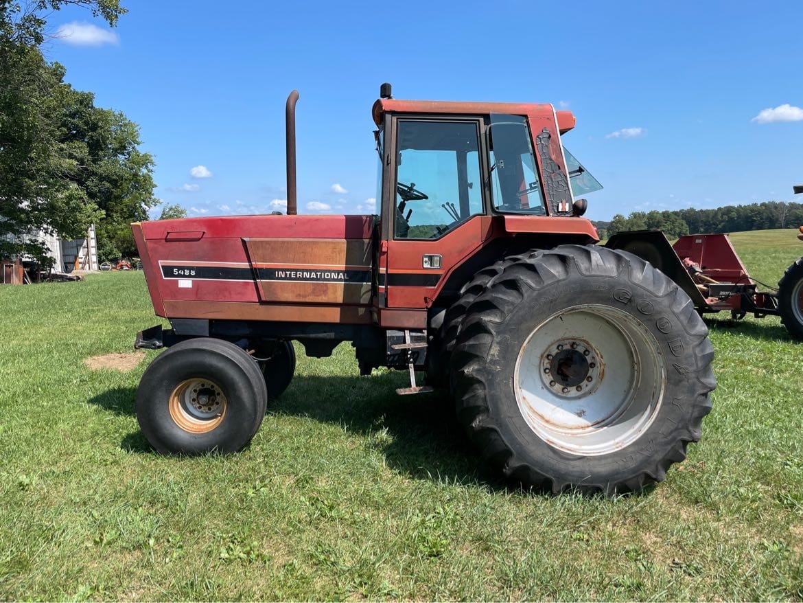 Main image International Harvester 5488