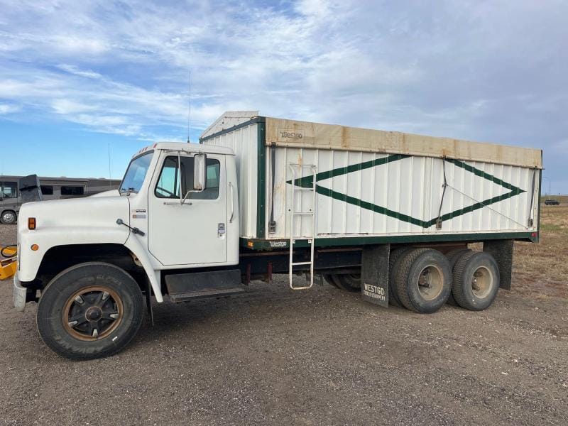 Main image International 1800