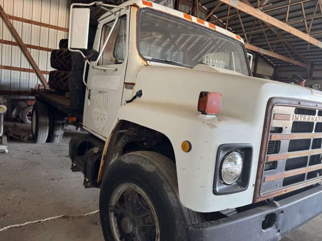 Image of International 1854 equipment image 3