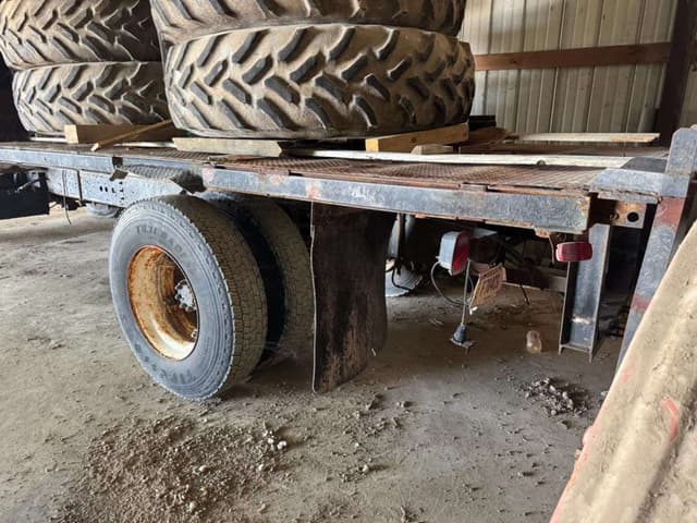 Image of International 1854 equipment image 1