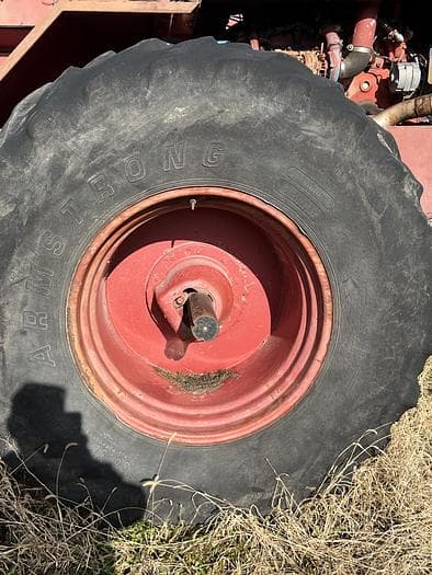 Image of International Harvester 4586 equipment image 4
