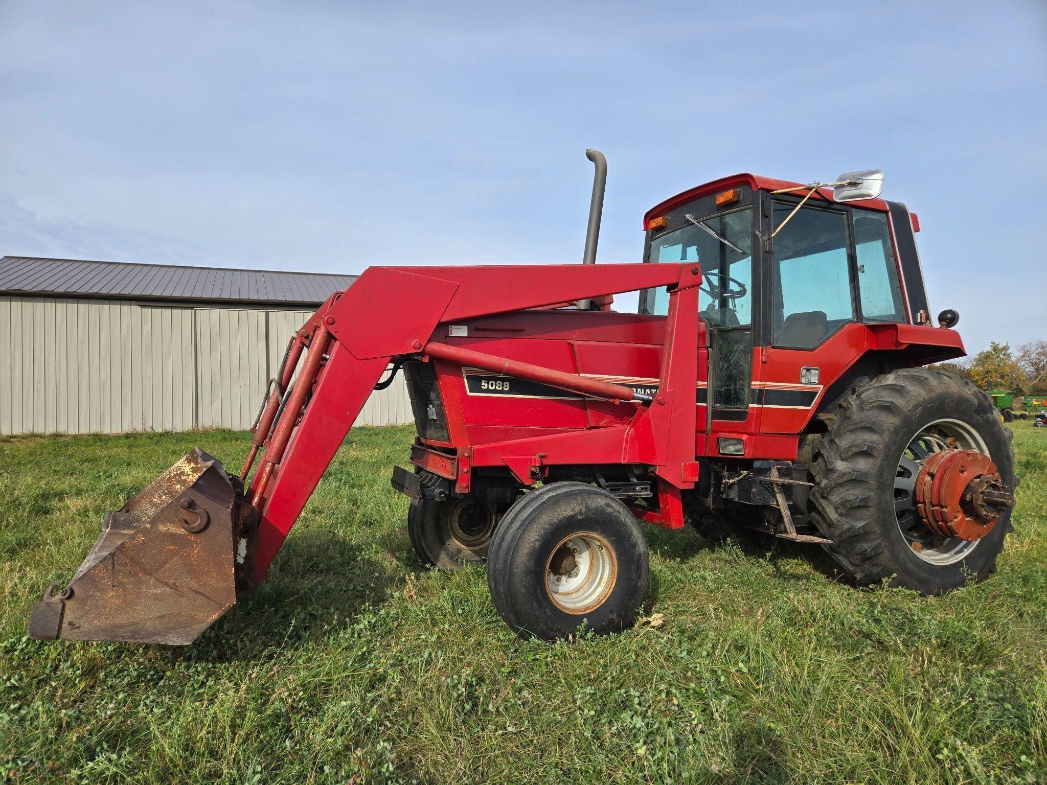 Main image International Harvester 5088