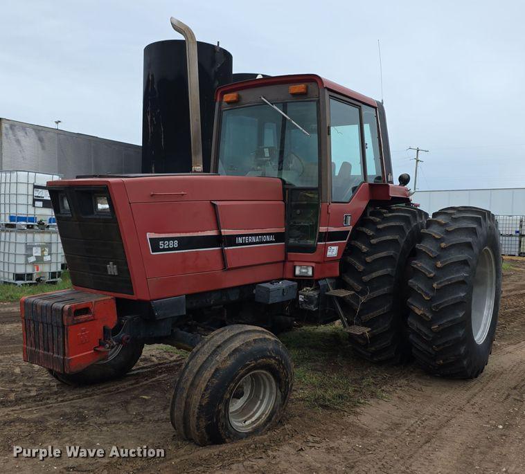 Image of International Harvester 5288 Primary image