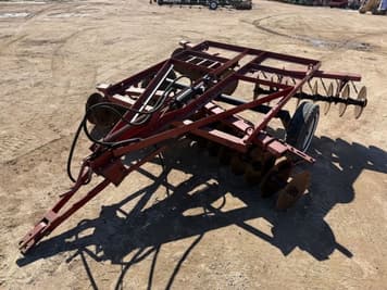 Main image International Harvester 370