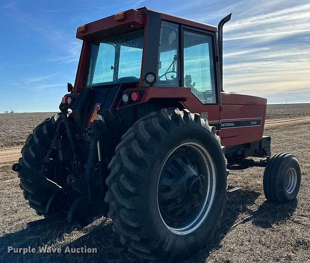 Image of International Harvester 5288 equipment image 4