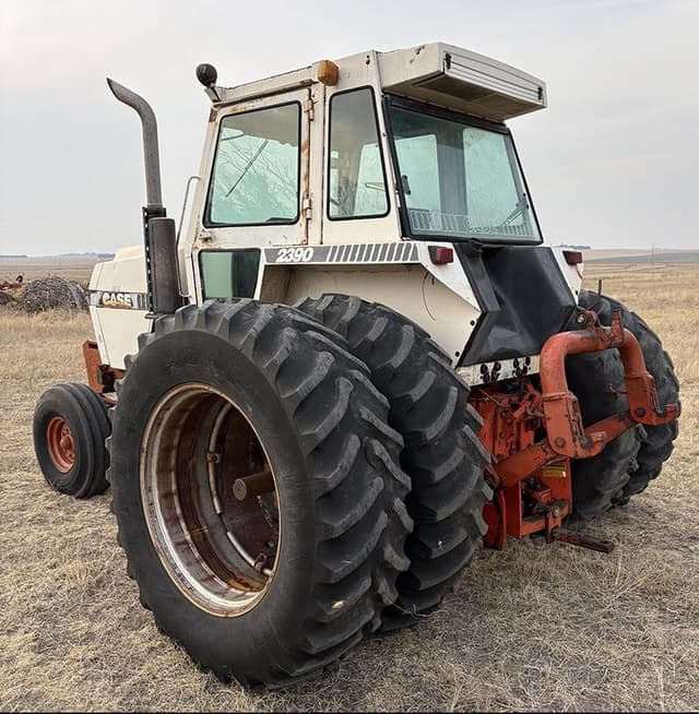 Image of J.I. Case 2390 equipment image 4