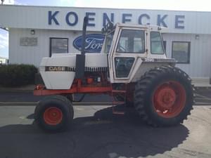 1982 J.I. Case 2590 Image