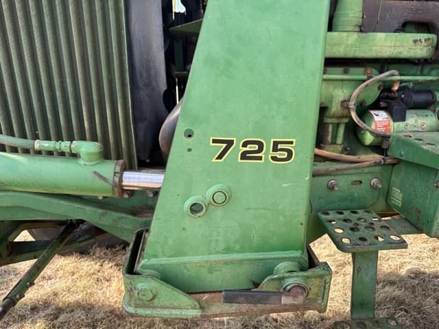 Image of John Deere 4440 equipment image 4