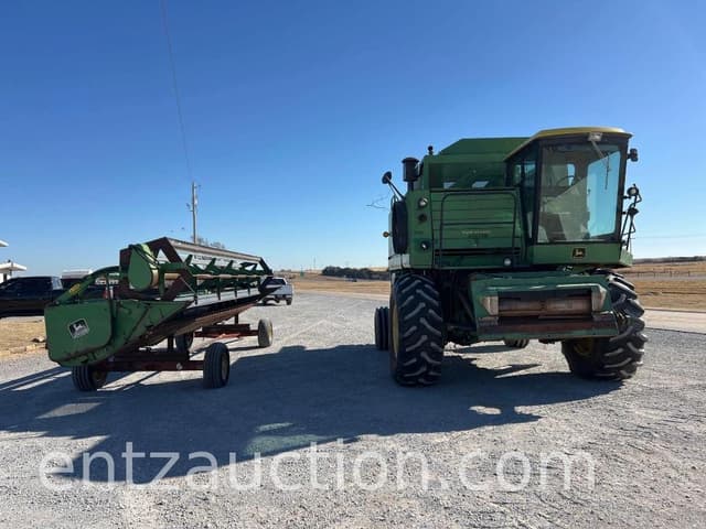 Image of John Deere 7720 equipment image 1