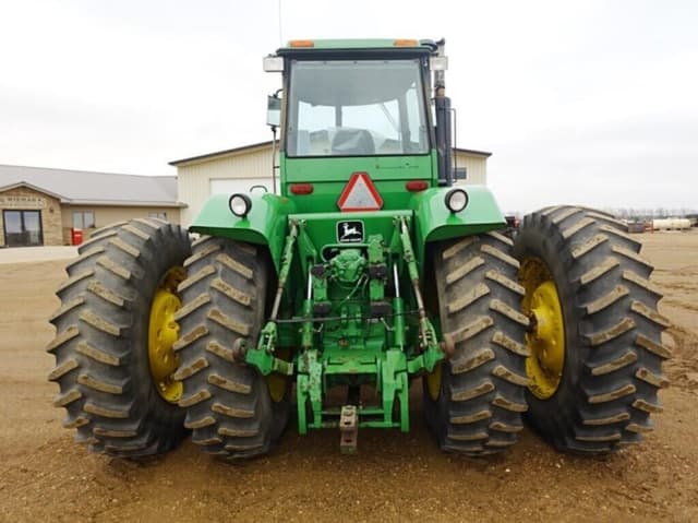 Image of John Deere 8650 equipment image 2