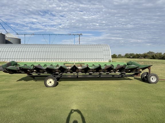 Image of John Deere 1253A equipment image 3