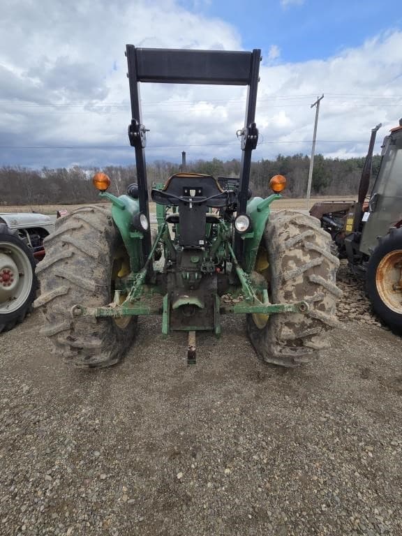 Image of John Deere 2240 equipment image 3