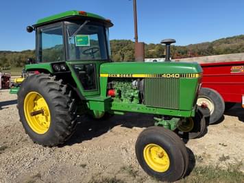 Main image John Deere 4040