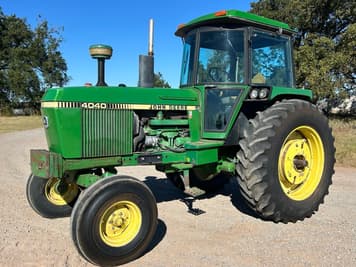 Main image John Deere 4040