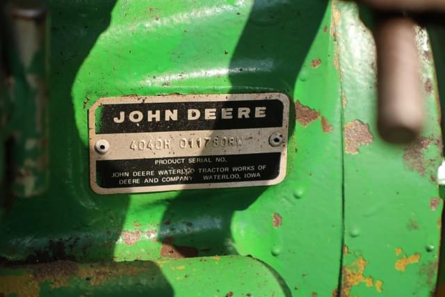 Image of John Deere 4040 equipment image 4