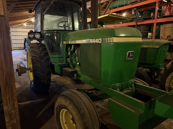 Image of John Deere 4440 Primary image