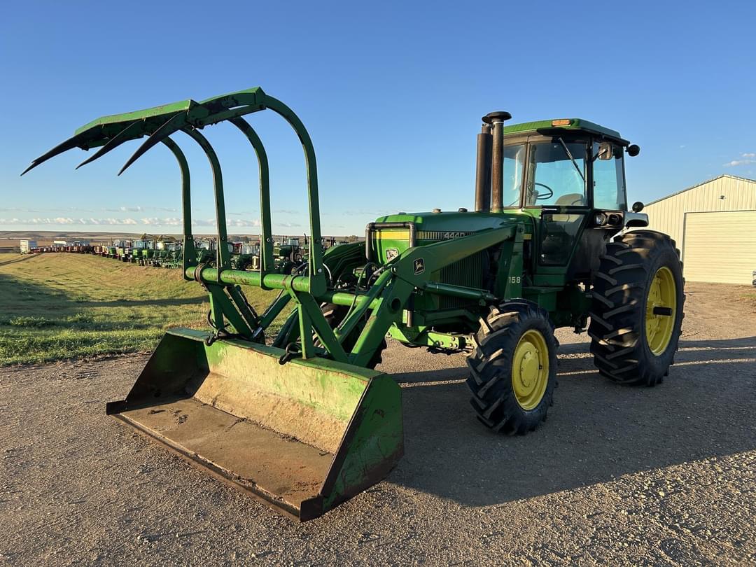 Image of John Deere 4440 Primary image