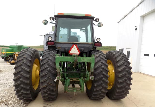 Image of John Deere 4640 equipment image 1