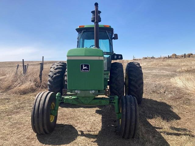 Image of John Deere 4640 equipment image 1