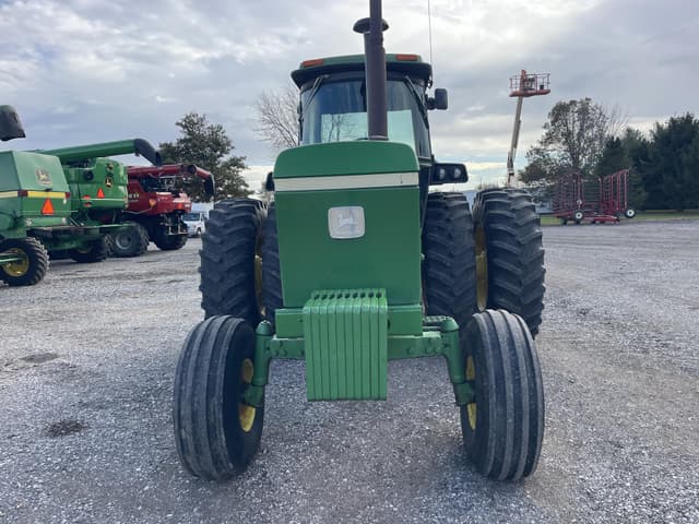 Image of John Deere 4640 equipment image 4