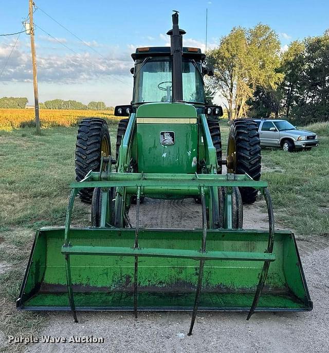 Image of John Deere 4640 equipment image 1