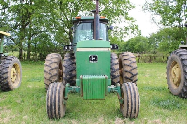 Image of John Deere 4640 equipment image 2
