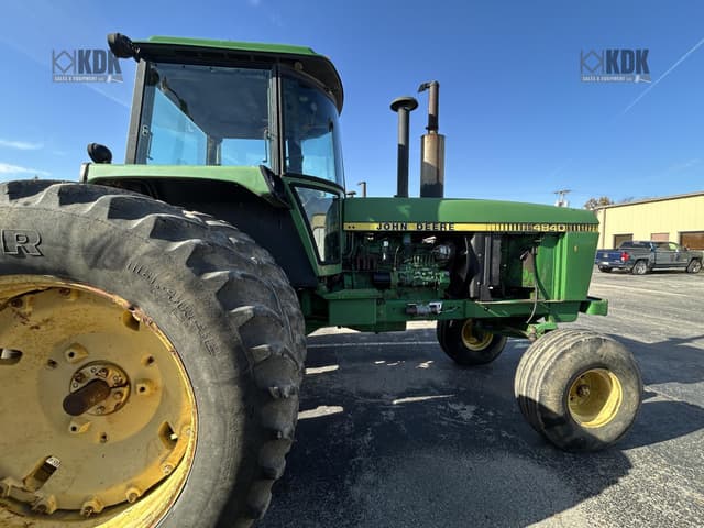 Image of John Deere 4840 equipment image 4