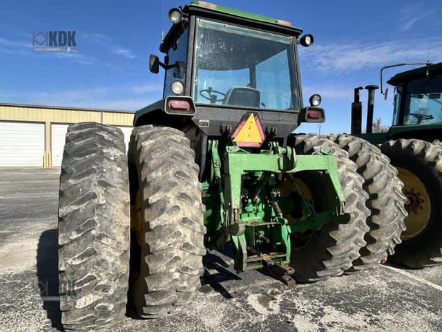 Image of John Deere 4840 equipment image 3
