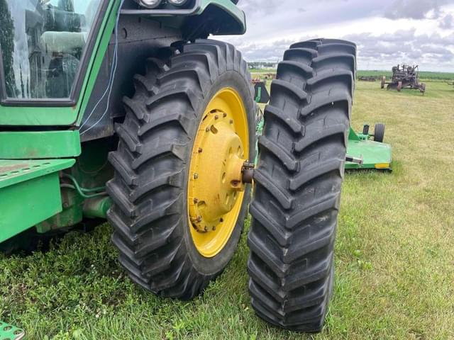 Image of John Deere 4840 equipment image 4