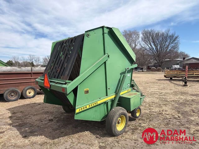 Image of John Deere 510 equipment image 4