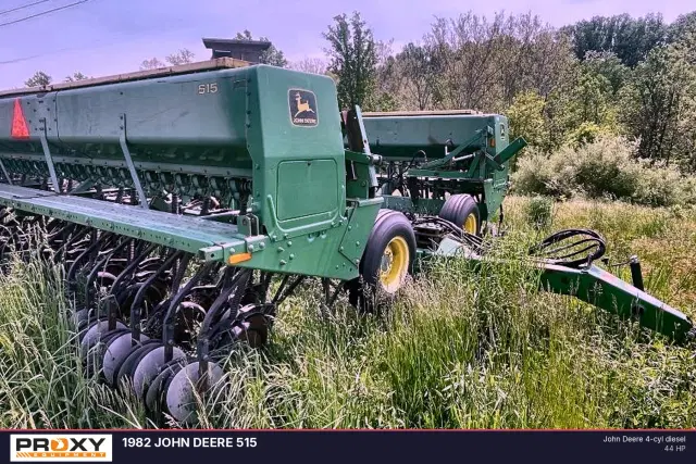 Image of John Deere 515 equipment image 1