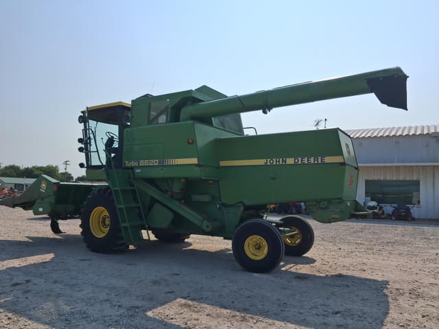 Image of John Deere 6620 Turbo equipment image 4