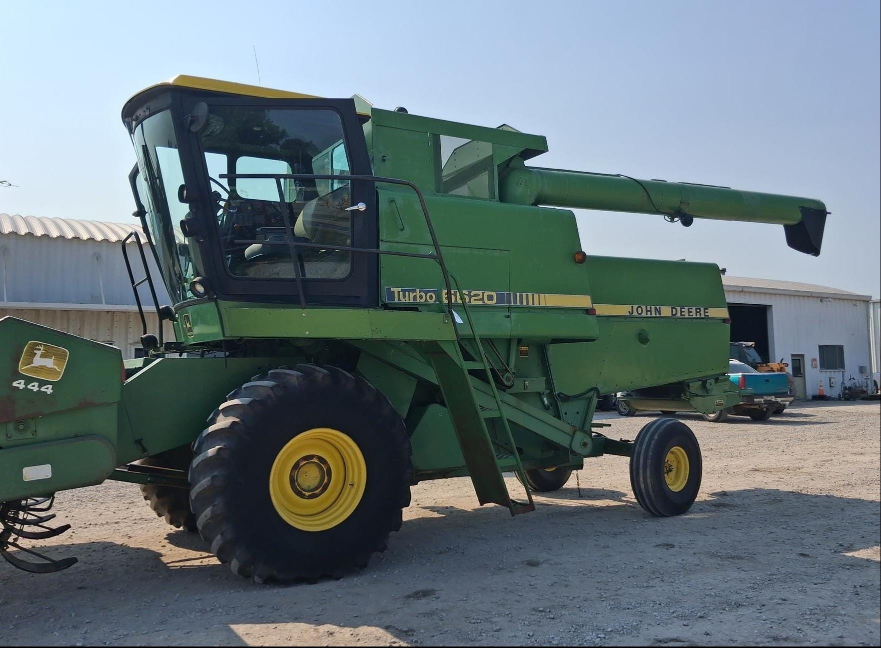 1982 John Deere 6620 Turbo Equipment Image0